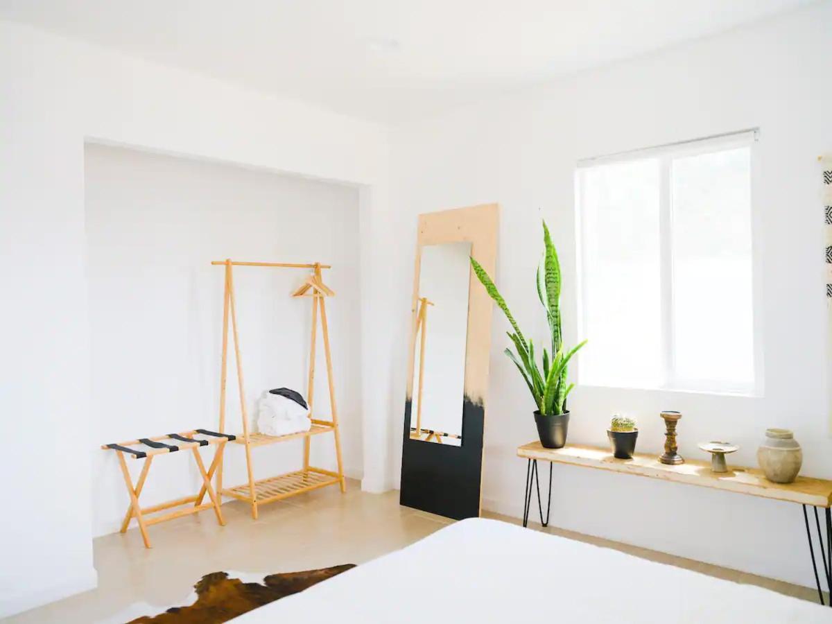 The Zen - Outdoor Shower, Gas Fireplace, Walkable To Shops & Restaurants 约书亚树 外观 照片