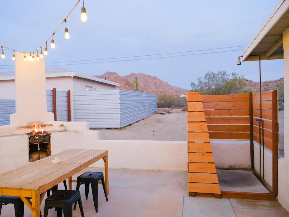The Zen - Outdoor Shower, Gas Fireplace, Walkable To Shops & Restaurants 约书亚树 外观 照片